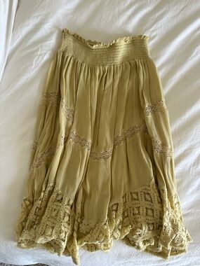 Boho Crochet-Trim yellow-green Maxi Skirt